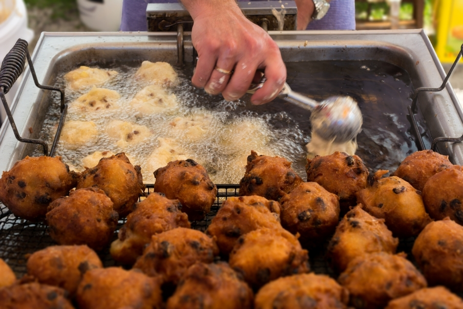 Friend Oliebollen in the Netherlands