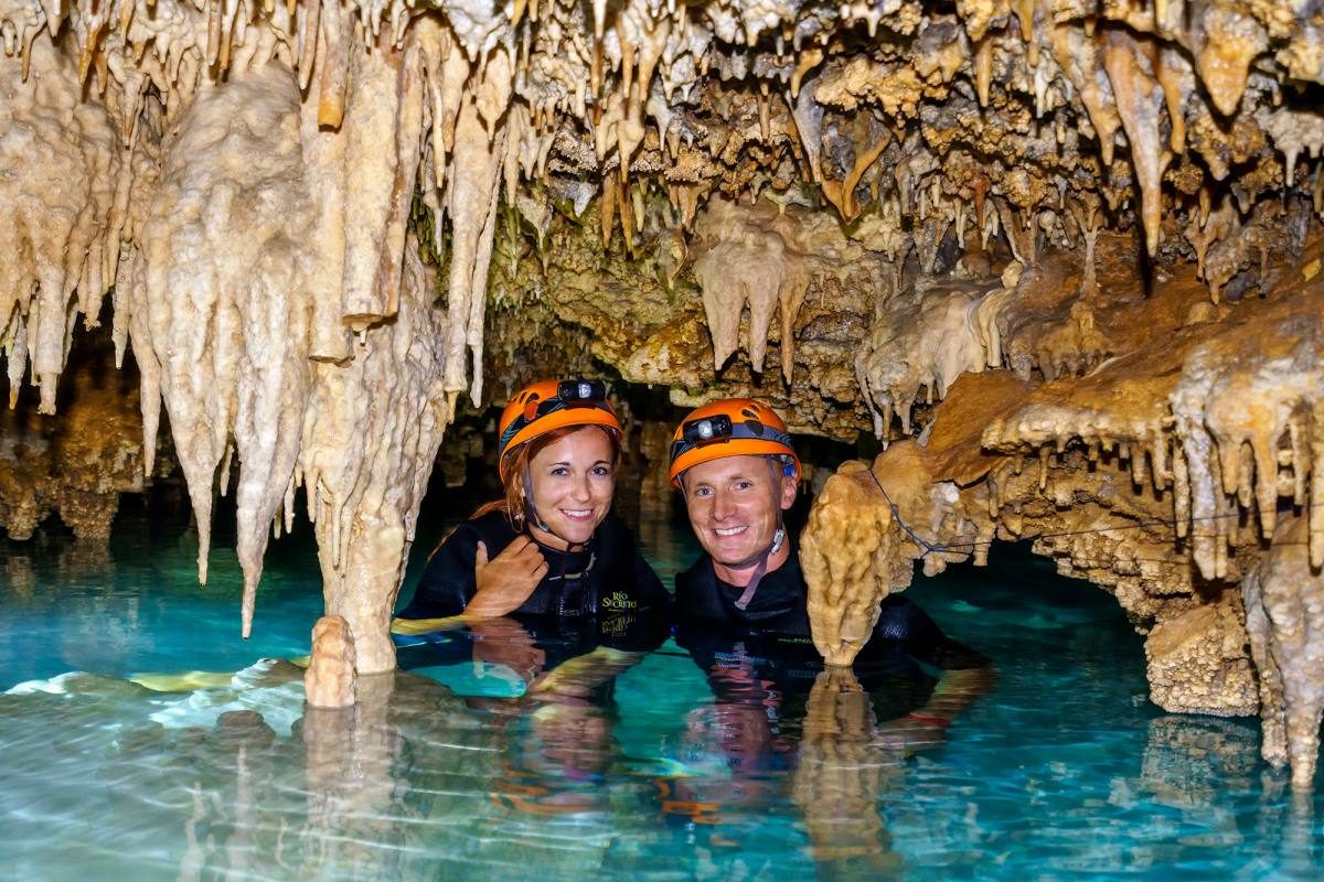 rio-secreto-cavers