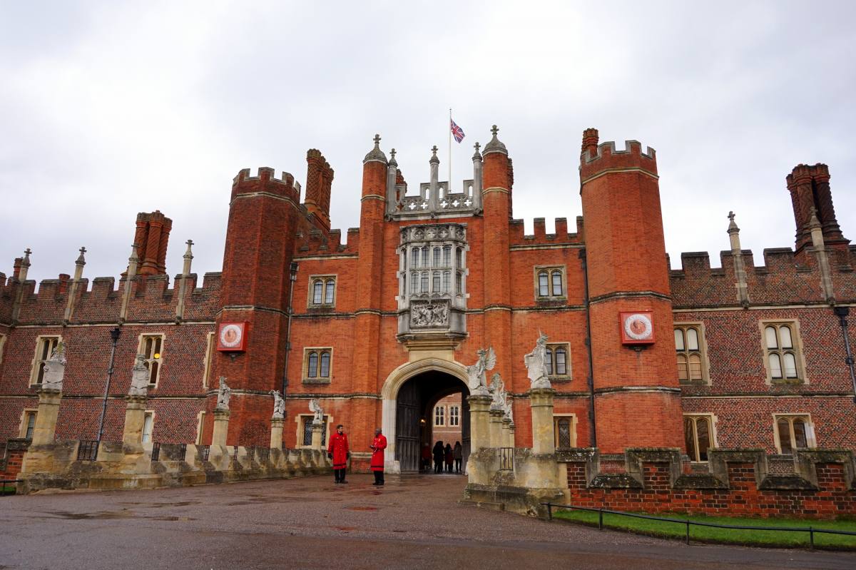 Hampton Court Palace Facts