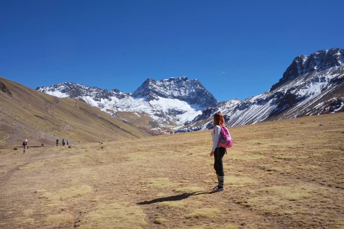 rainbow mountain day trip