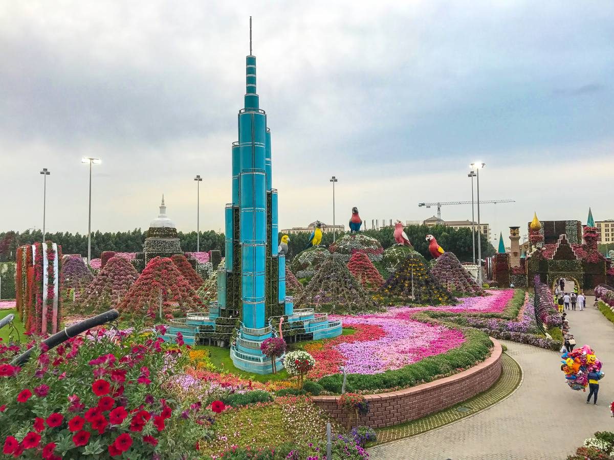 dubai flower garden