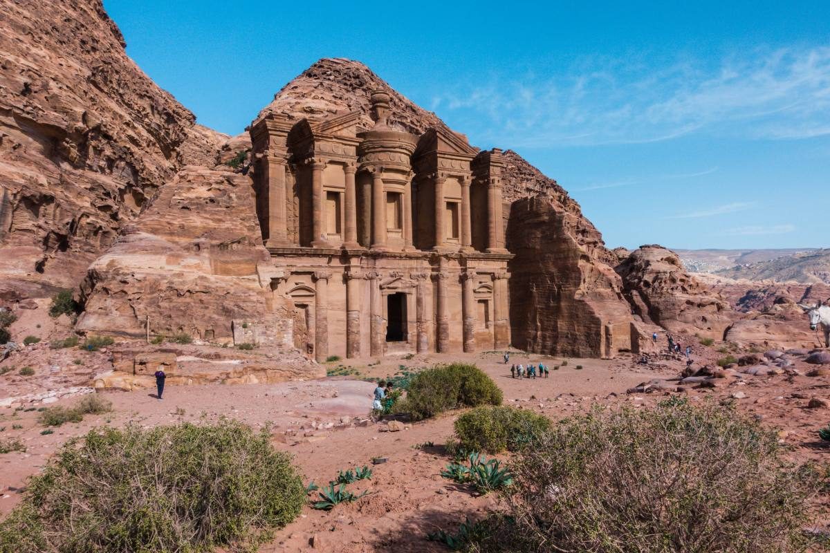 fly to petra