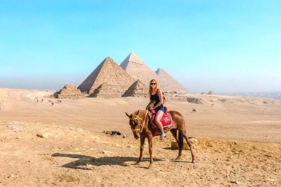 Tips for Visiting Pyramids of Giza in Egypt