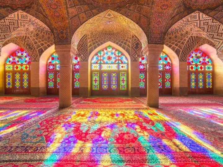 Travel to Iran: 30 Tips for Traveling to Iran