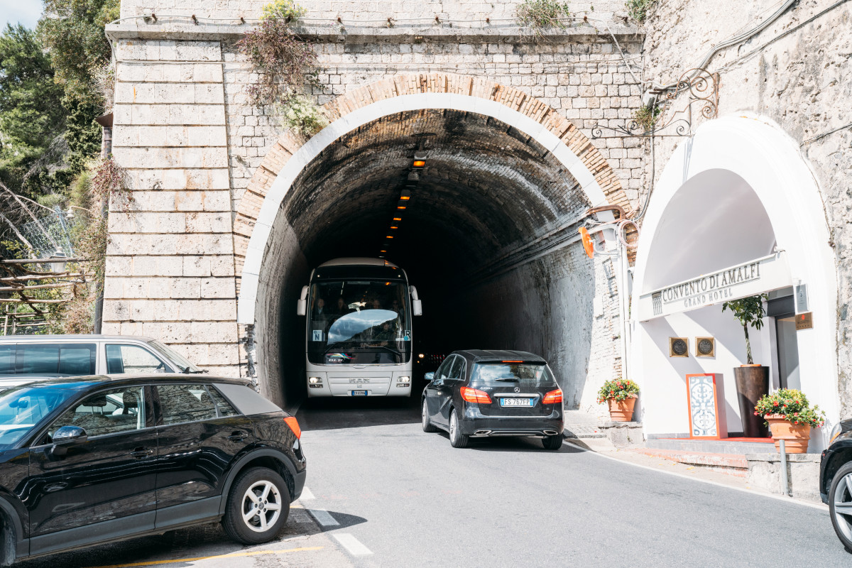 how to get to Positano