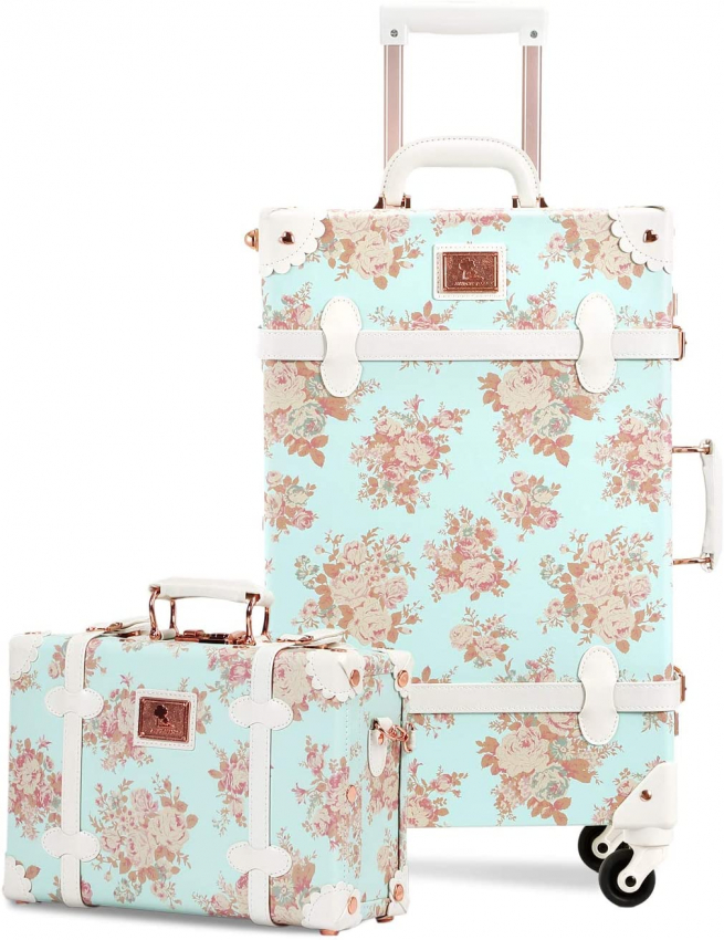 https://annaeverywhere.com/wp-content/uploads/2020/11/vintage-suitcase.jpg