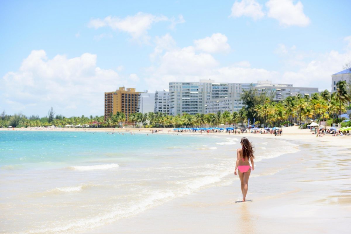 Pine Grove Beach Yoga Class 2024 - Isla Verde