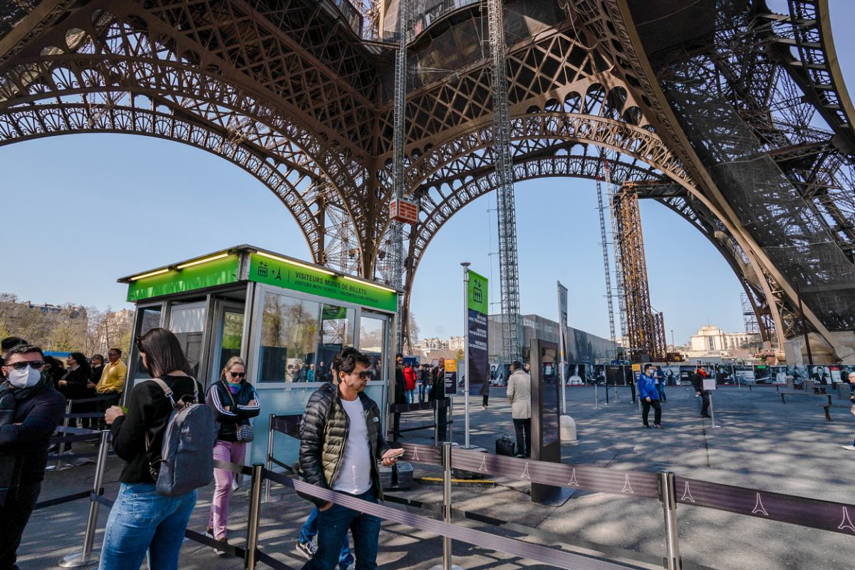 Know Before You Go: Dining at the Eiffel Tower — Paris Travel Tips