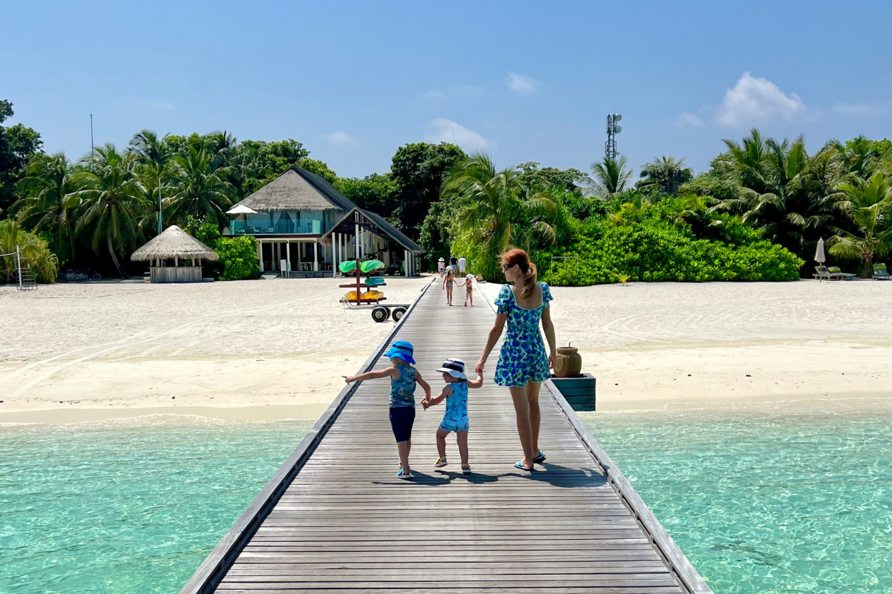 Maldives with Kids (Incl. Baby & Toddler): Tips & Tricks for Perfect Trip