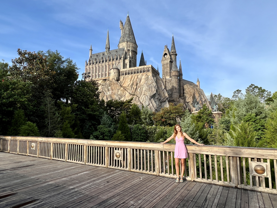 Guide to The Wizarding World of Harry Potter — Hogsmeade at