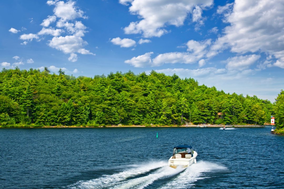 Guide To Lake Winnipesaukee, NH