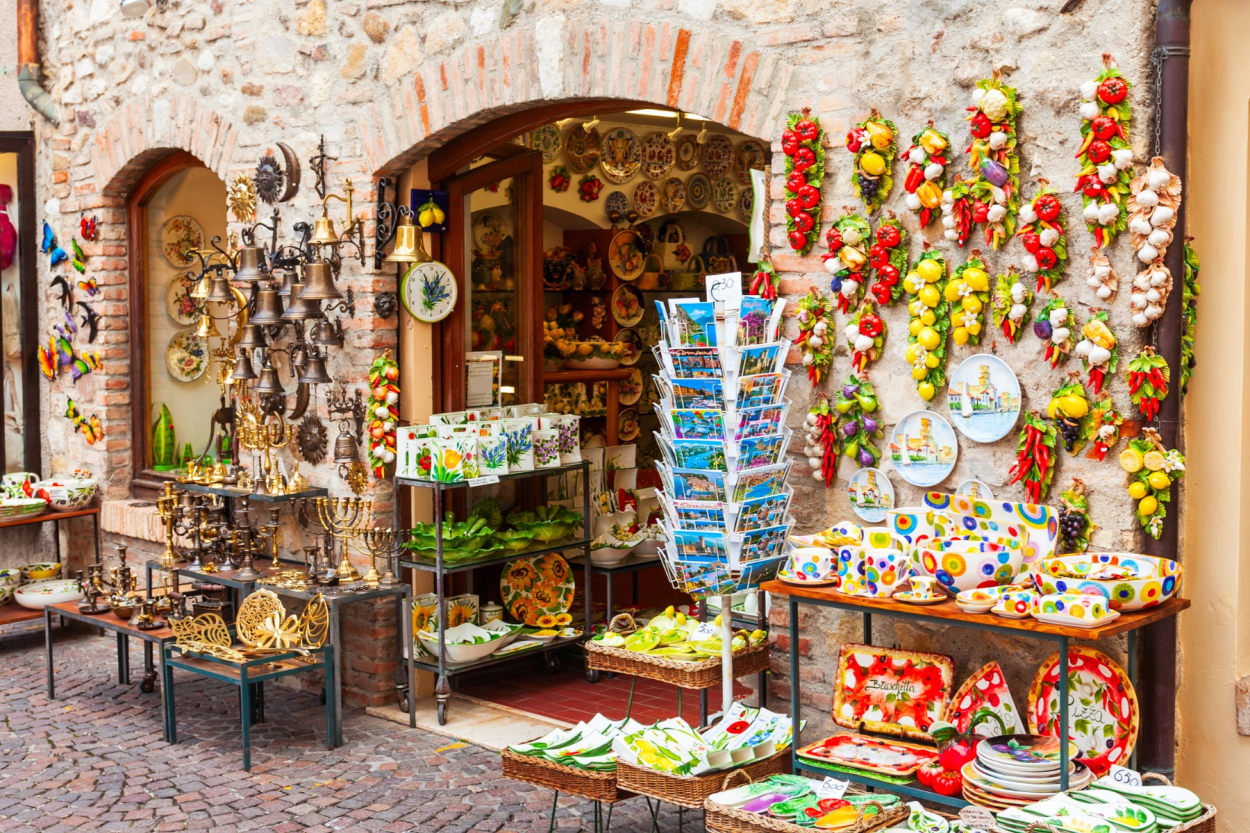 10 Things You Need To Buy When You're In Italy - What To Buy In Italy