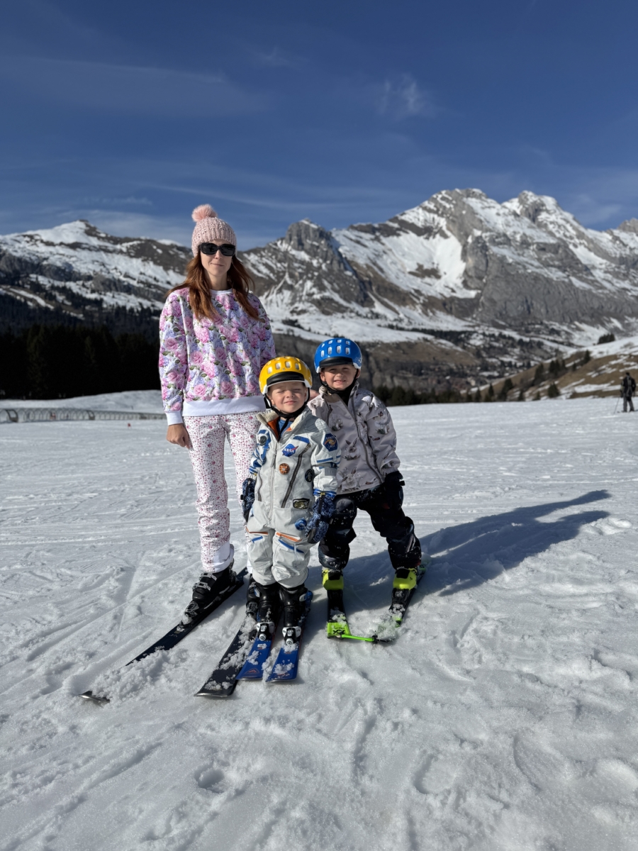 where to go skiing near Annecy